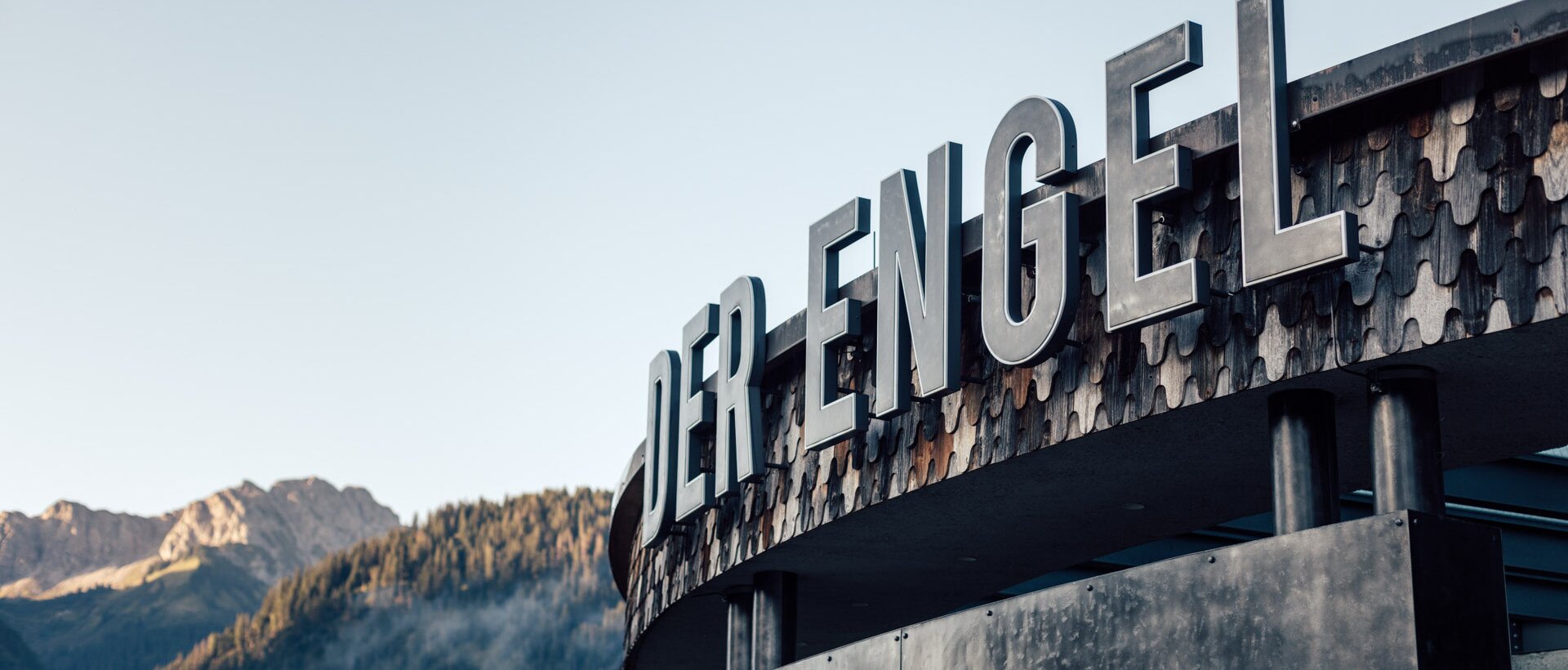 Eingangsbereich Hotel| Wellnesshotel Engel, Tirol